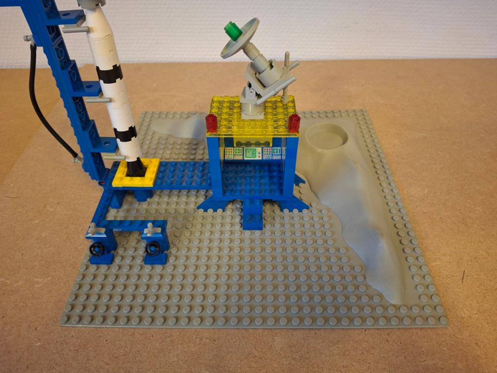 Lego 920 Alpha-1 Rocket Base. Jaren 70 Classic Space, Compleet, Lego, Info@lego.com, 33 Bath Road, Slough, UK