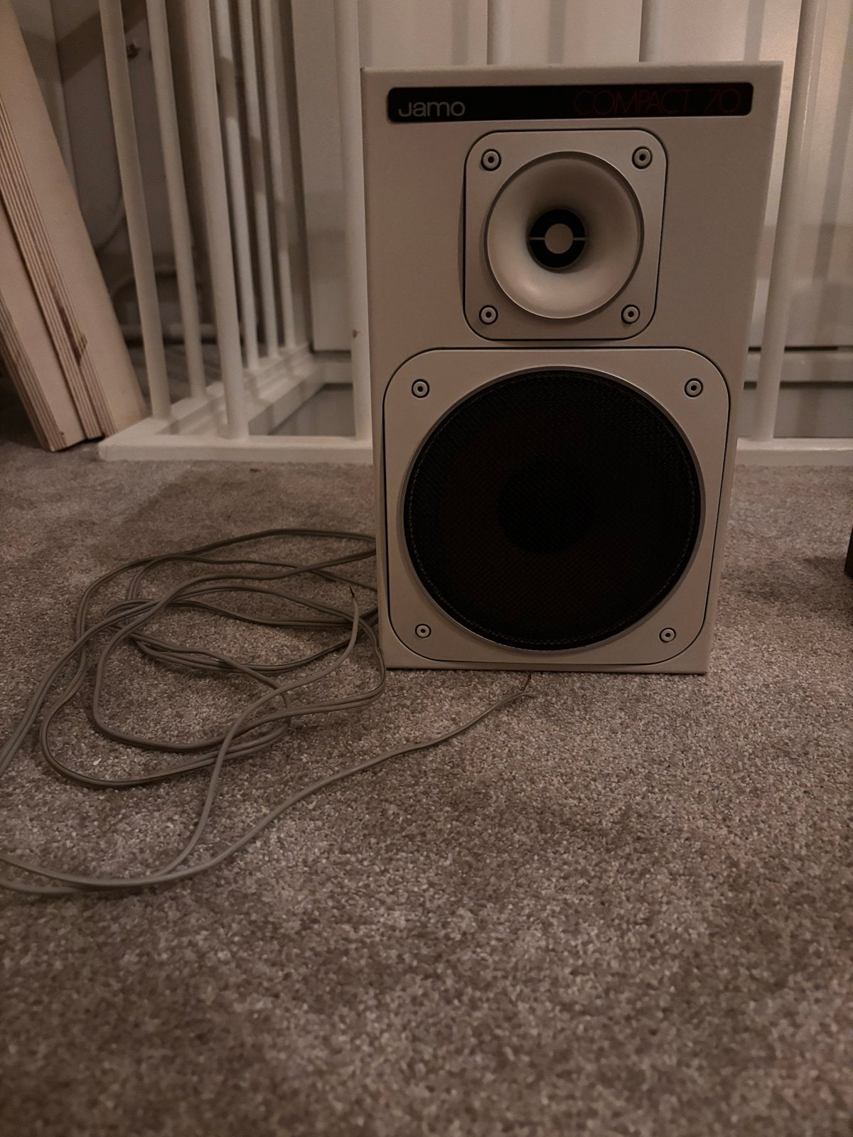 Jamo Compact 70 Geluidsbox, Audio, Tv en Foto, Gebruikt, Ophalen of Verzenden, 60 tot 120 watt, Basreflex
