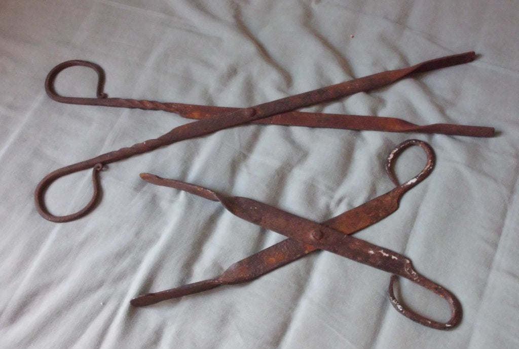 Antiek vuurtangens 1880 eeuw ., Antiek en Kunst, Ophalen of Verzenden