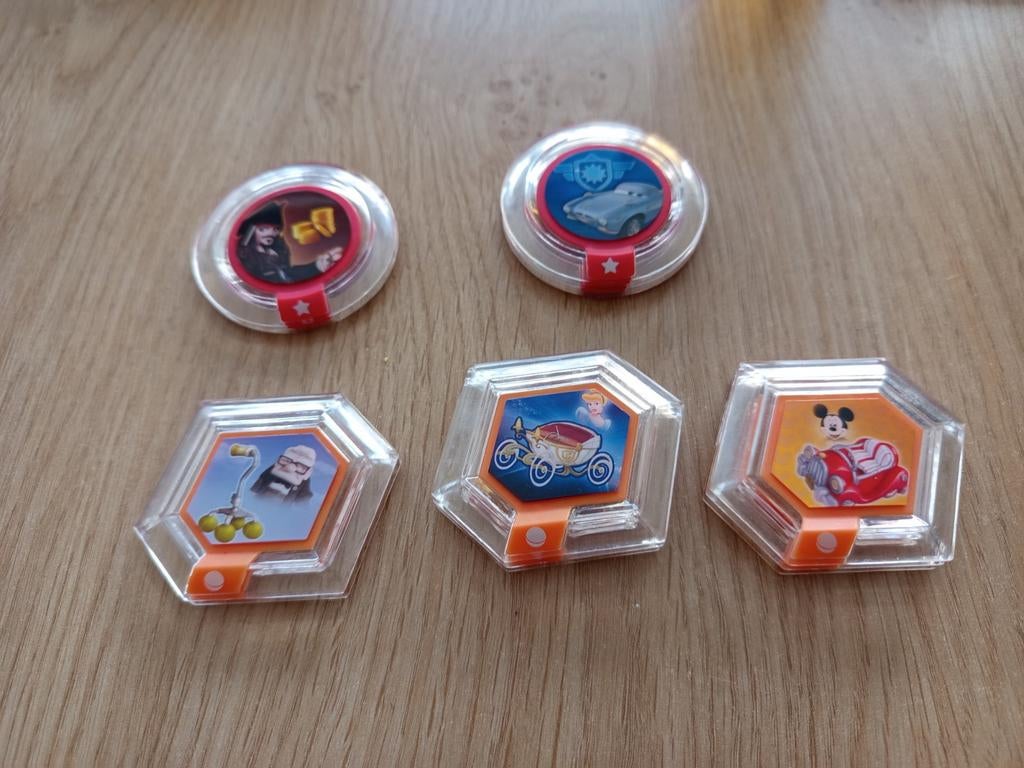 Disney Infinity spelletjes per stuk €3, 2 spelers, Zo goed als nieuw, Vanaf 7 jaar, Ophalen