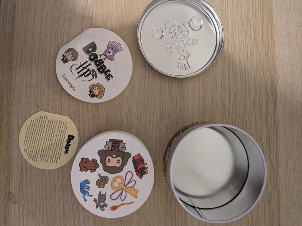 Dobble Harry Potter Editie - Spot It! Kaartspel, Ophalen, Zo goed als nieuw