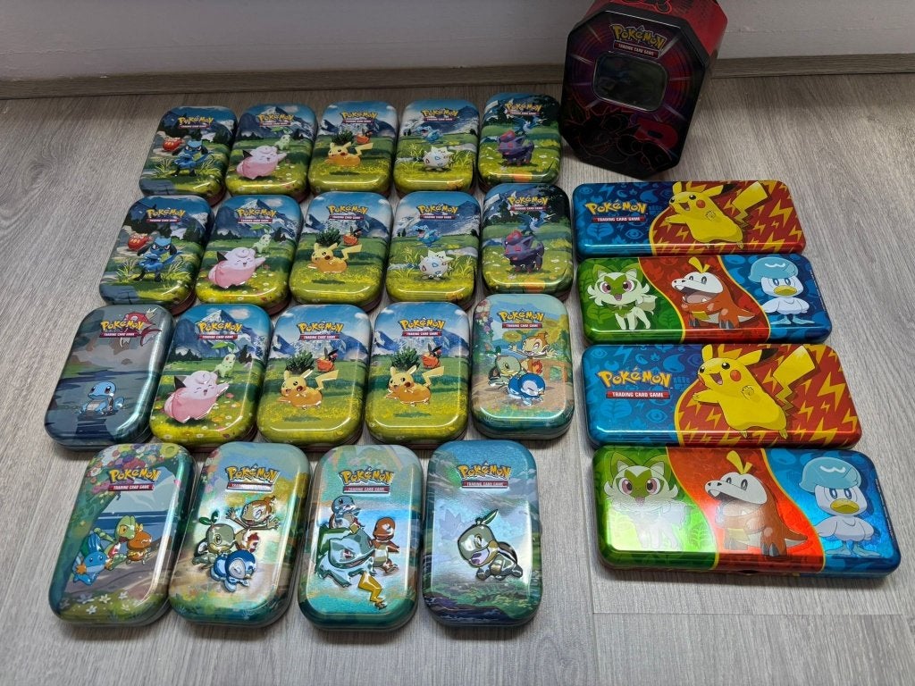 Pokémon Tins: Celebrations, Ascended Heroes en Kanto Friends, Ophalen of Verzenden, Zo goed als nieuw, Overige typen