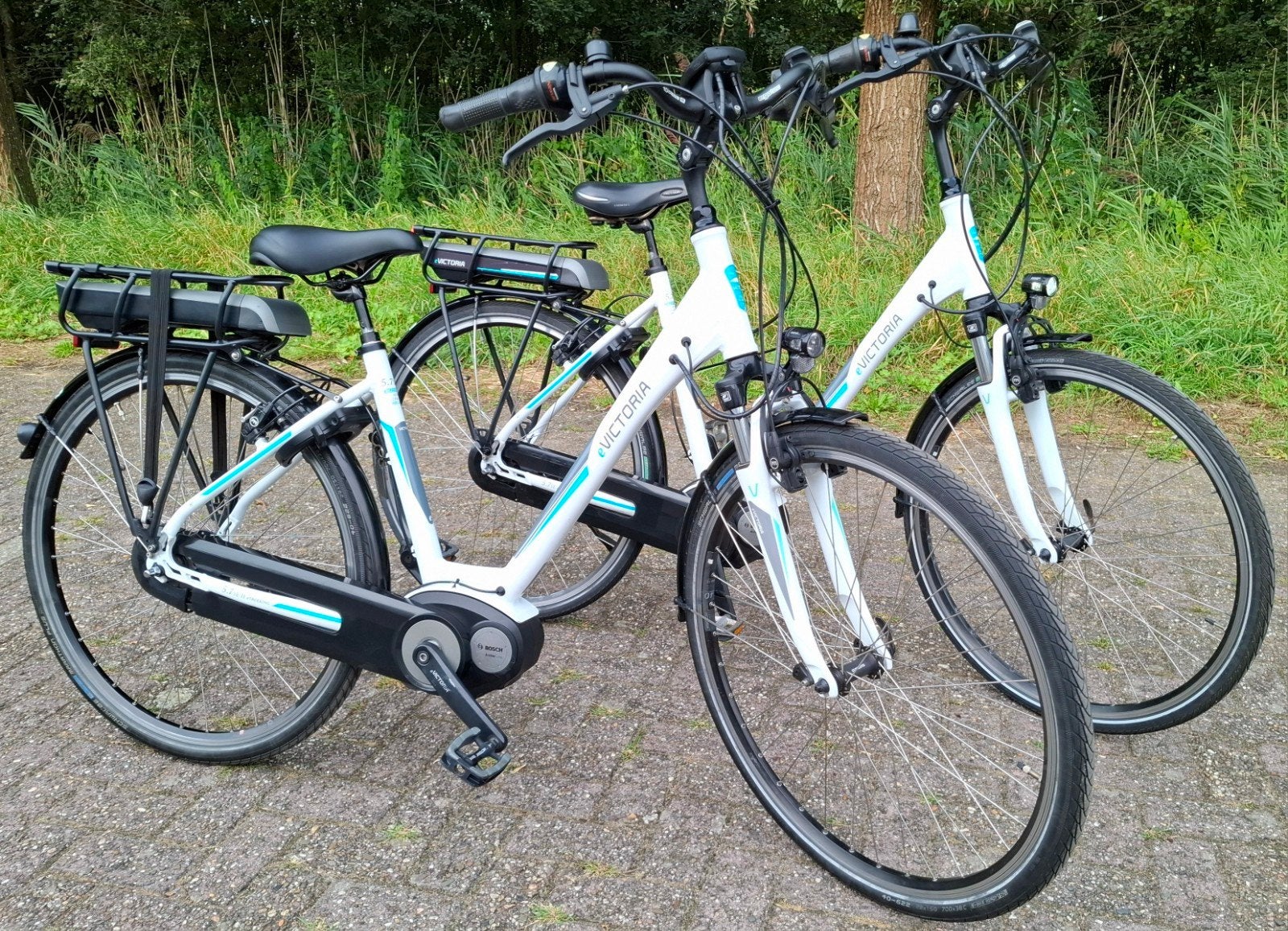 Set witte Gazelle elektrische damesfietsen, Bosch motor ✅️, Ophalen, Versnellingen, Gazelle, 53 tot 56 cm