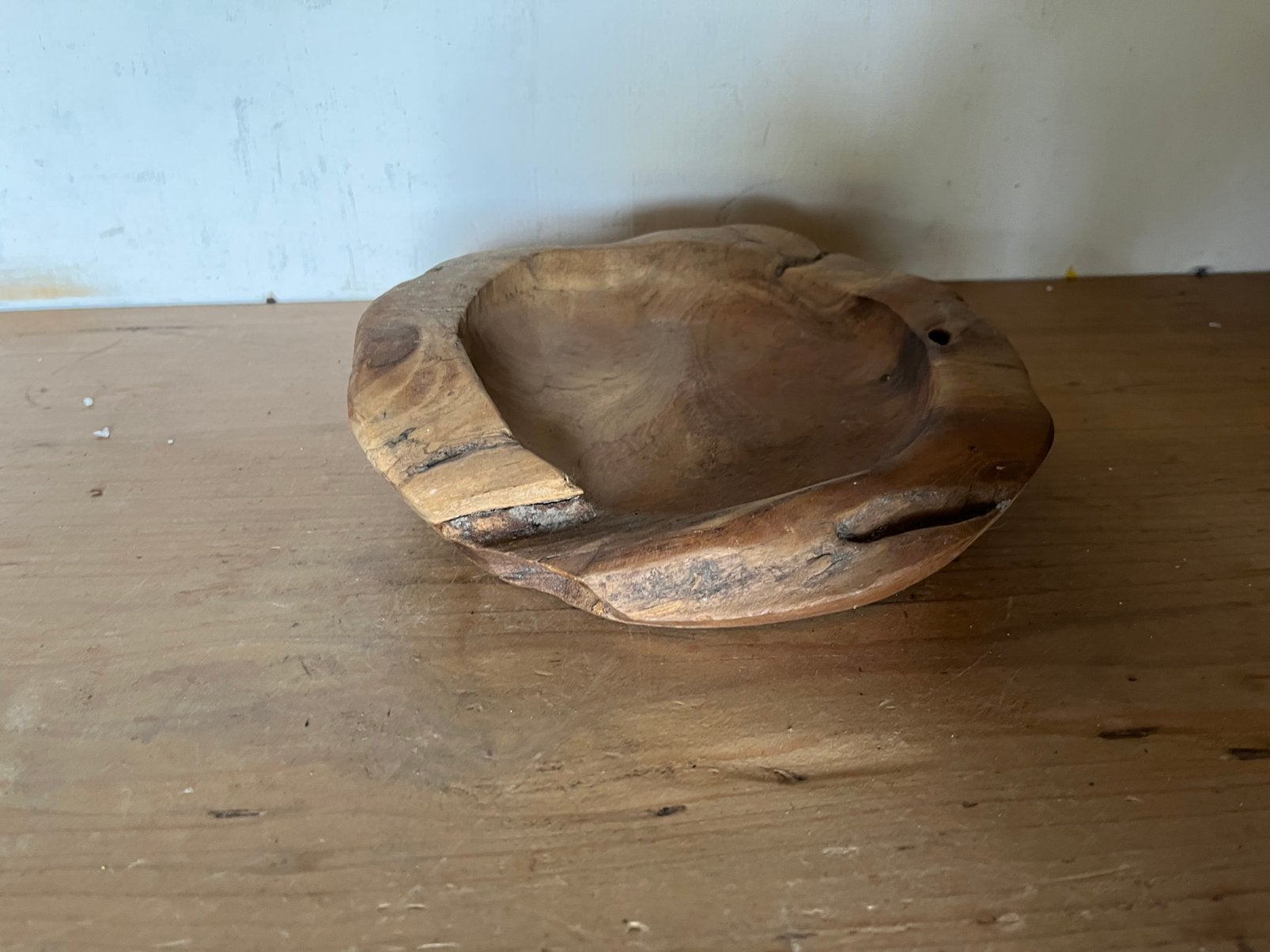Teak houten schaaltje, Ophalen of Verzenden, Zo goed als nieuw, Rond, Hout