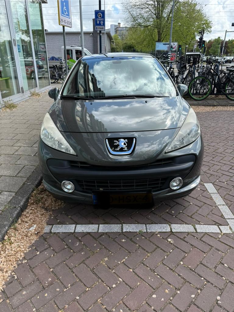 Auto, Auto diversen, Schadeauto's, Handgeschakeld, Ophalen of Verzenden, Zilver of Grijs, Benzine