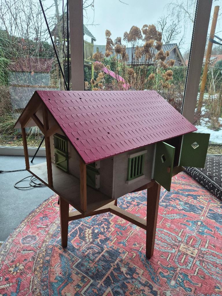 Houten paardenstal speelgoed., Kinderen en Baby's, Speelgoed | Houten speelgoed, Ophalen, Gebruikt, Overige typen