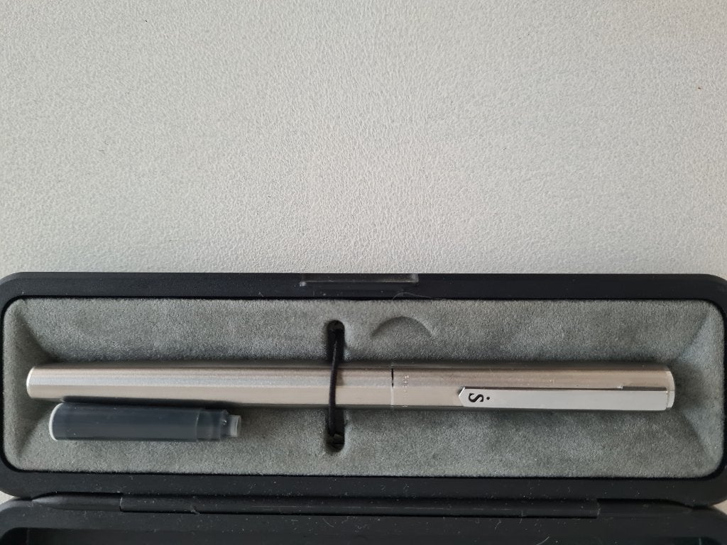 Een prachtige en nieuwe sheaffer vulpen  NIEUW, Ophalen of Verzenden, Nieuw, Vulpen, Overige merken