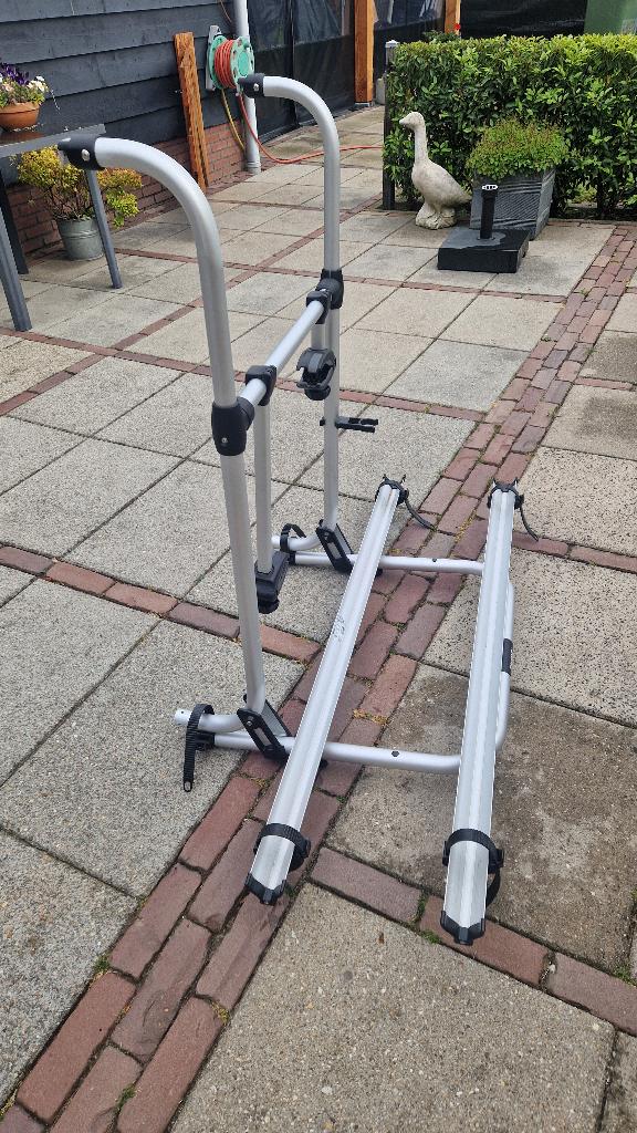 Thule fietsdrager voor camper of caravan, Ophalen, Zo goed als nieuw