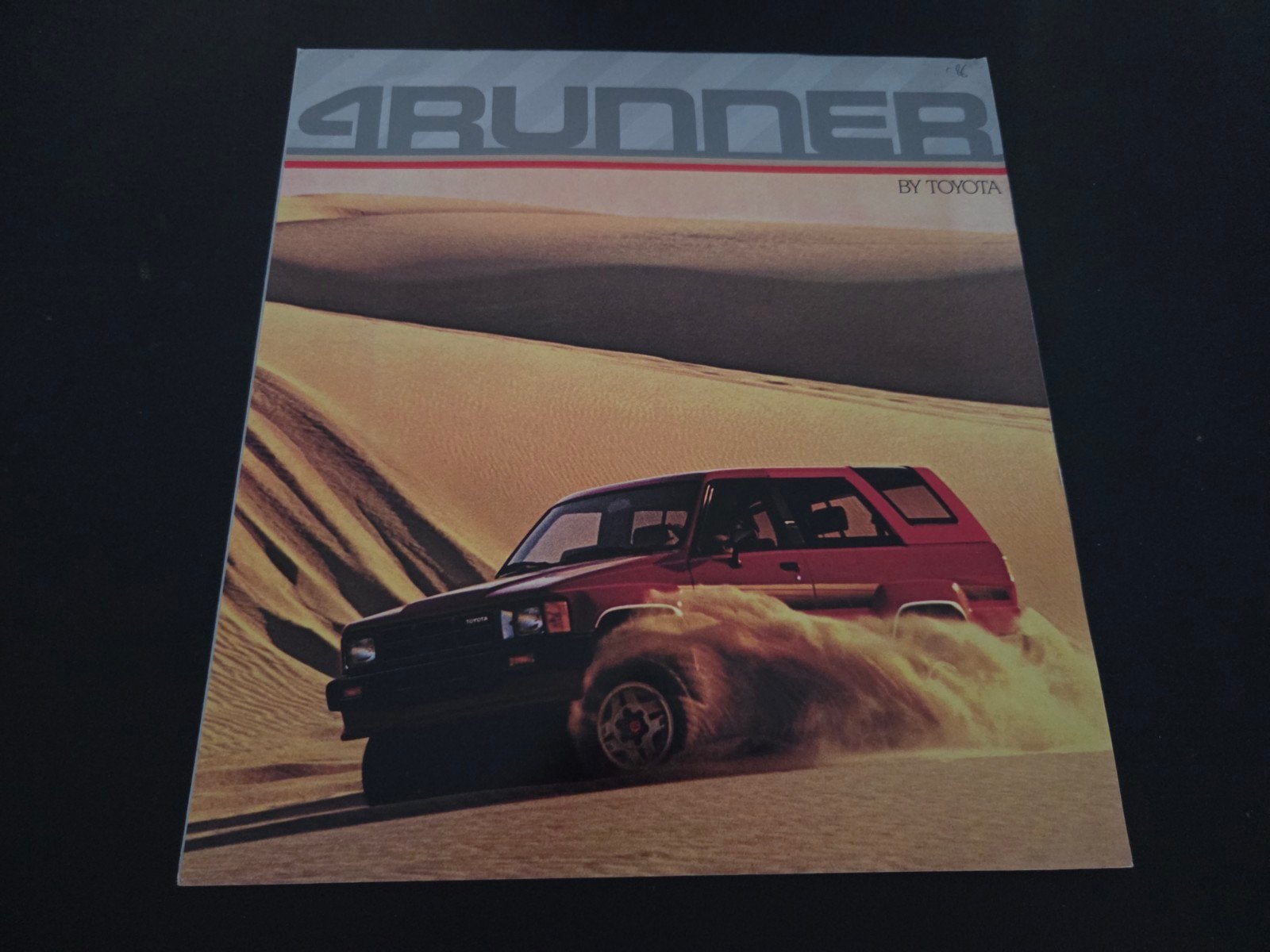 Brochure Toyota 4Runner 1985 USA, Ophalen of Verzenden, Zo goed als nieuw, Toyota