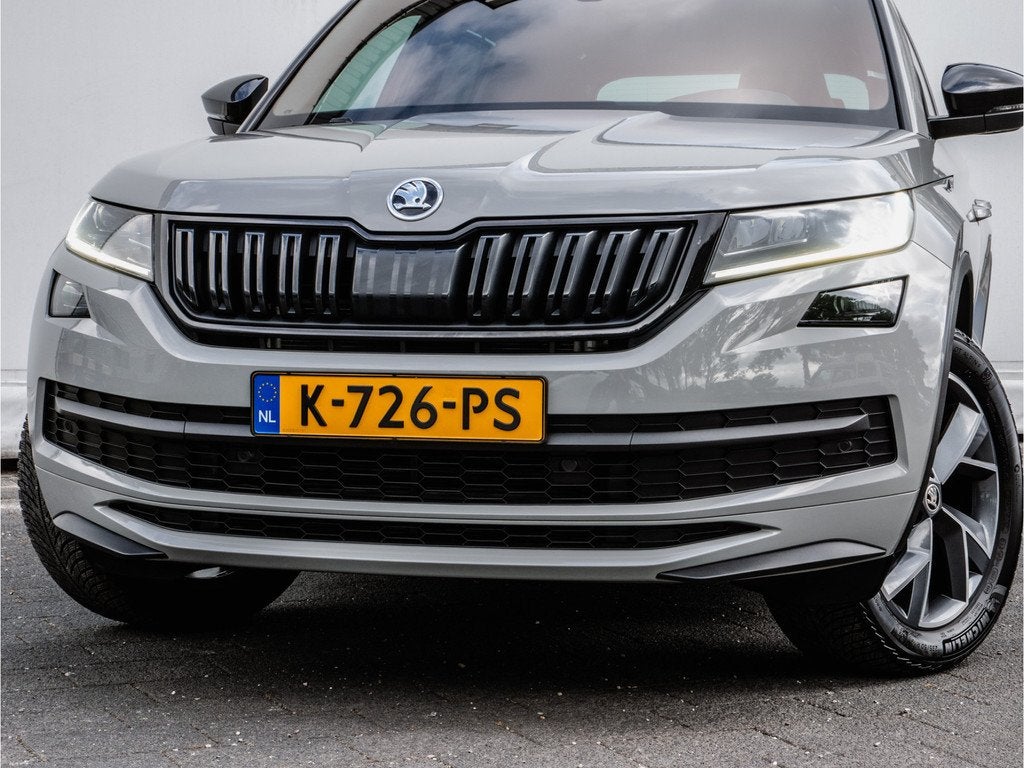 Skoda Kodiaq 1.5 TSI 150pk Aut. Sportline Business 7p. Trekh, Auto's, Skoda, 4 cilinders, Origineel Nederlands, 1524 kg, Kodiaq