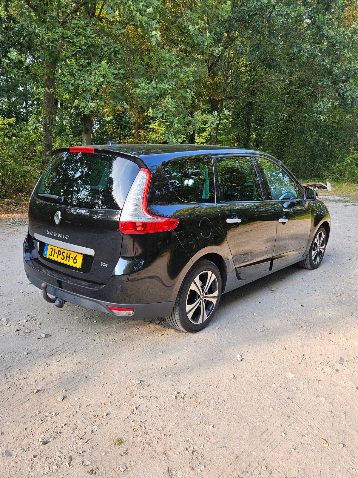Renault Grand Scenic 1.4 tce 7 persoons 2011, Auto's, Voorwielaandrijving, 4 cilinders, 7 stoelen, Zwart