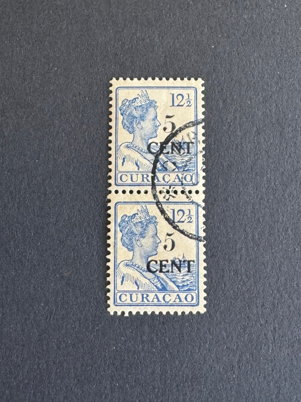 Curacao 1918 Hulpzegel vertikaal paartje NVPH nr 74b gestemp, Postzegels en Munten, Verzenden, Gestempeld