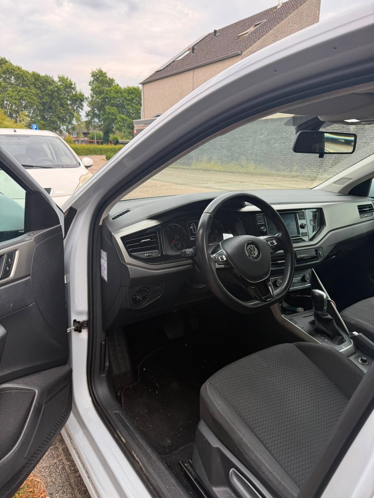 Volkswagen Polo 1.0 TSI 95PK 5D Bluemotion 7-DSG 2018 Wit, Auto's, 40 €/maand, 95 pk, Wit, Particulier
