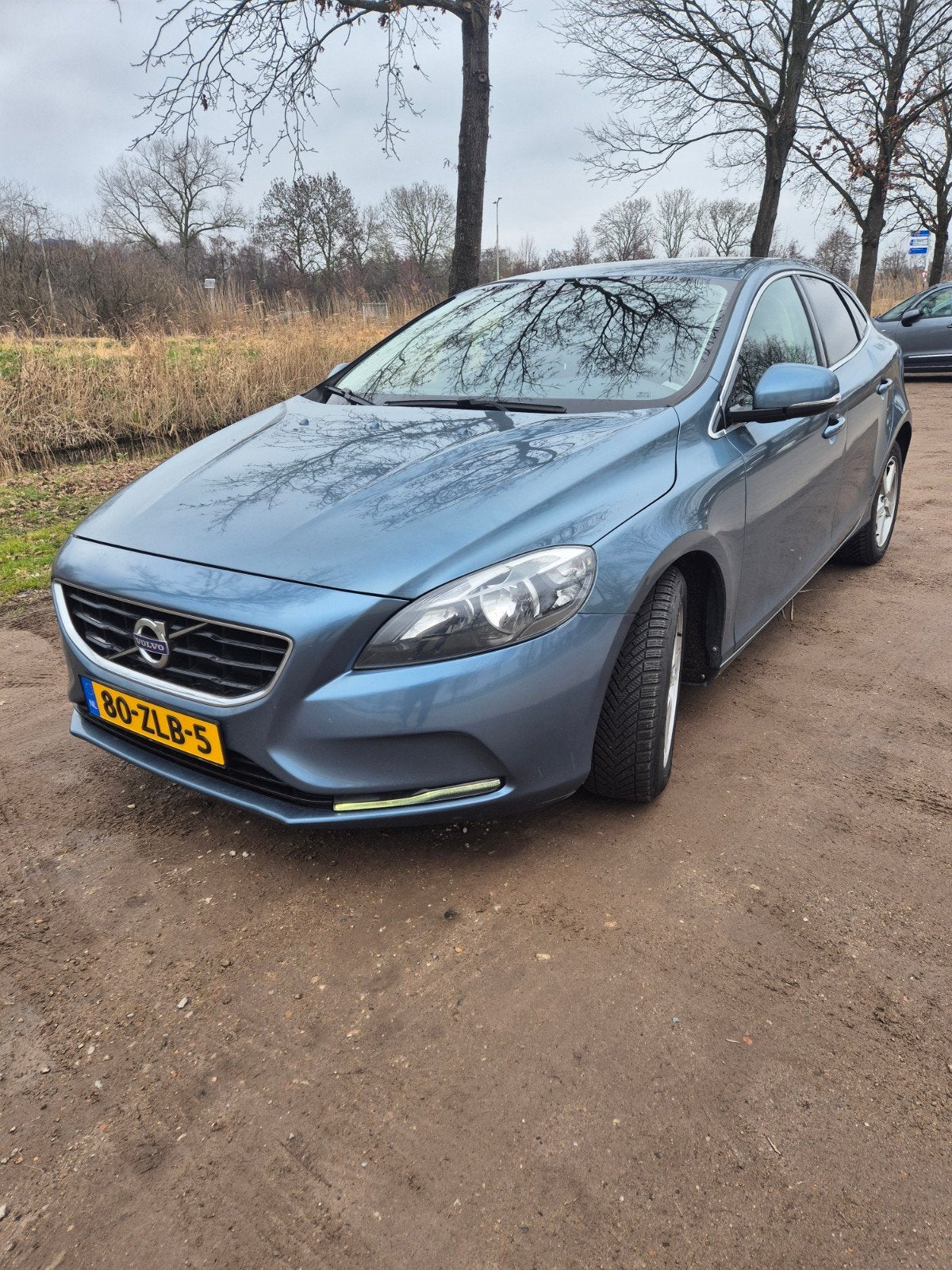 Volvo V40 1.6 T3 150PK 2012 Blauw, Auto's, Volvo, Voorwielaandrijving, 4 cilinders, Blauw, Leder en Stof