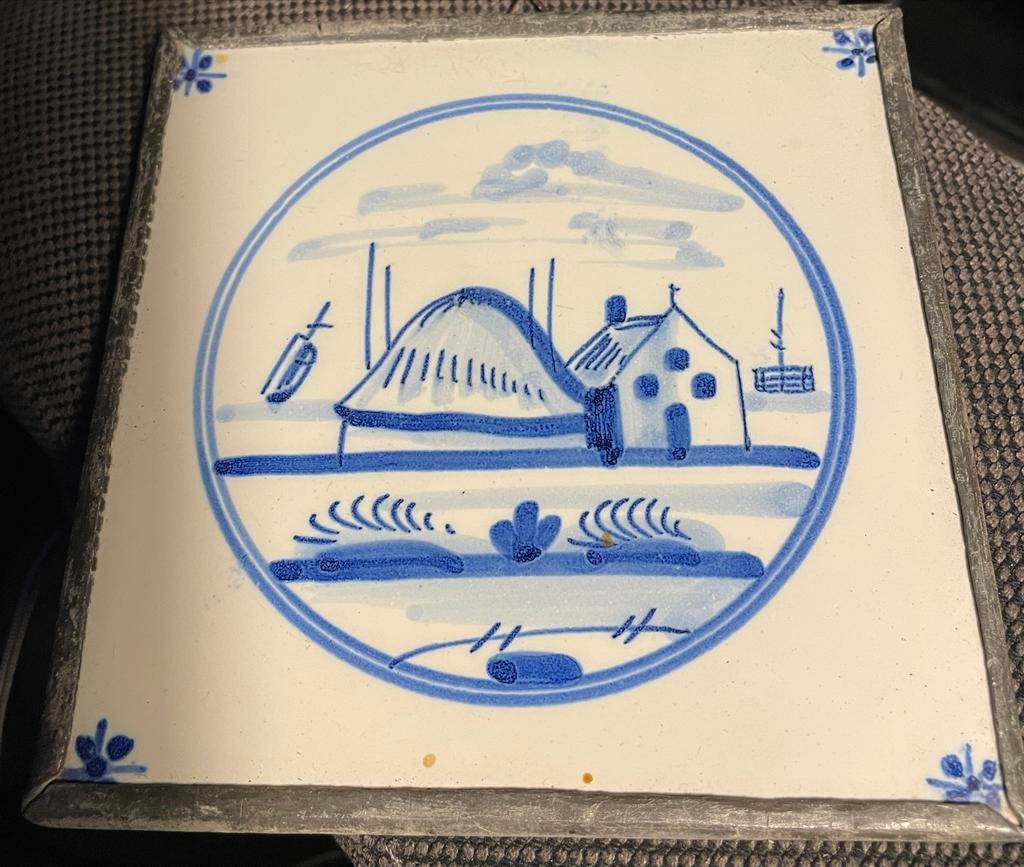 Delfts blauw tegeltje met boerderijtafereel, Ophalen of Verzenden