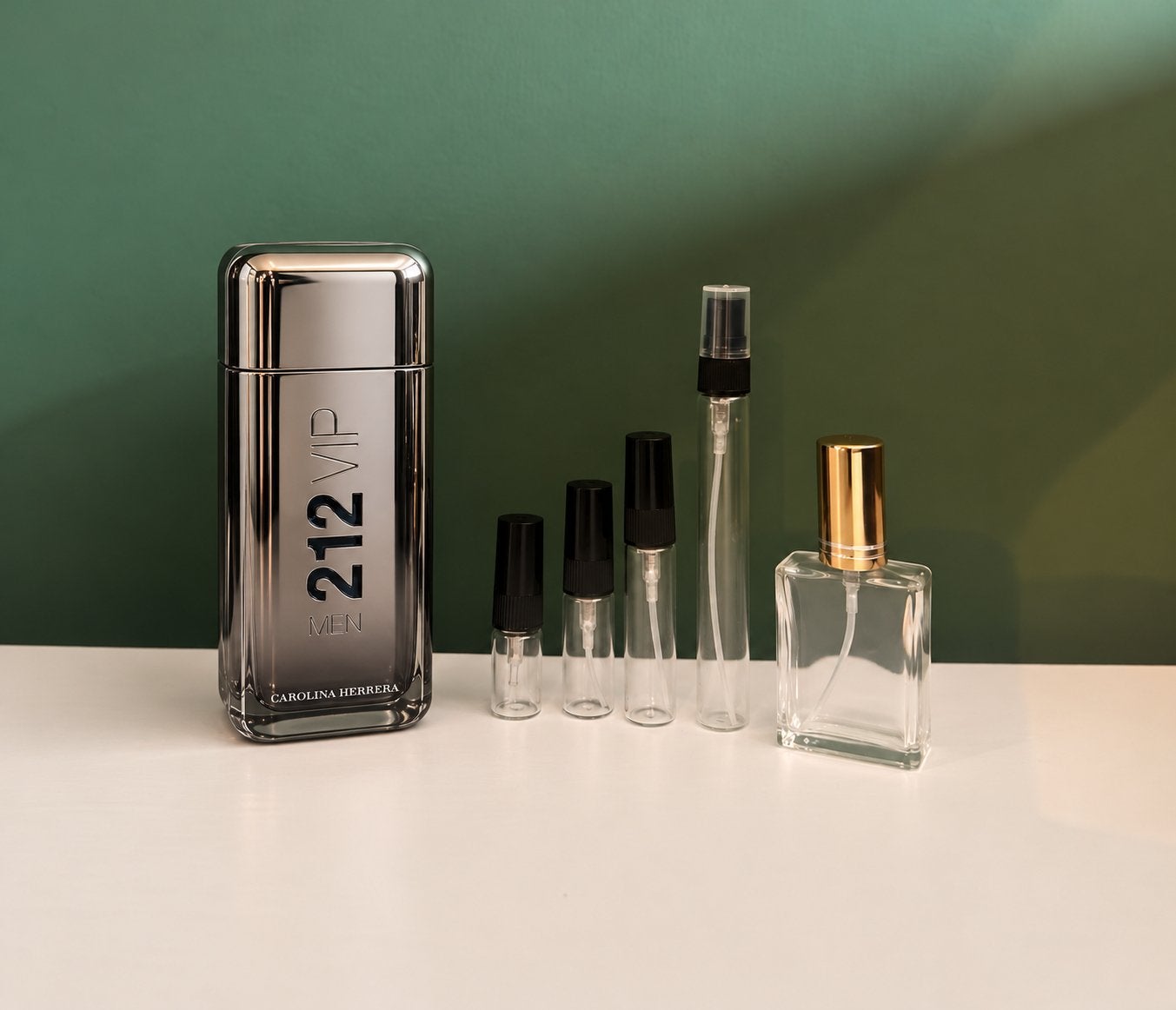 Carolina Herrera 212 VIP Men EDT - Decant/Sample, Ophalen of Verzenden, Nieuw