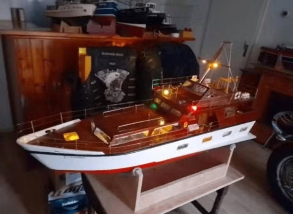 Zeer mooi RC yacht inc volledig interieur, Ophalen, Zo goed als nieuw, Groter dan 1:32, Overige merken