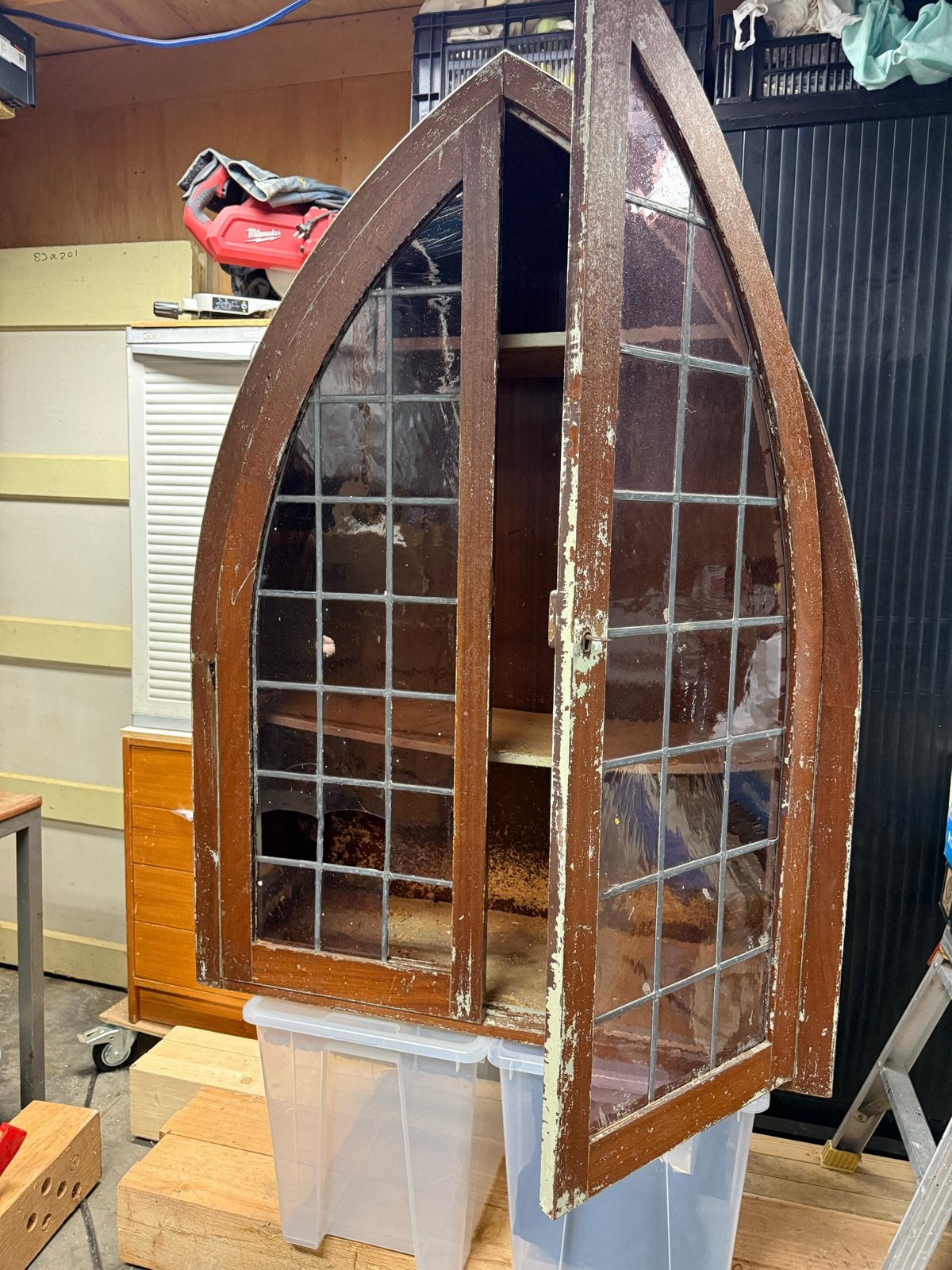 Uniek Vintage Kastje met Glas in Lood - Opknapper, Ophalen