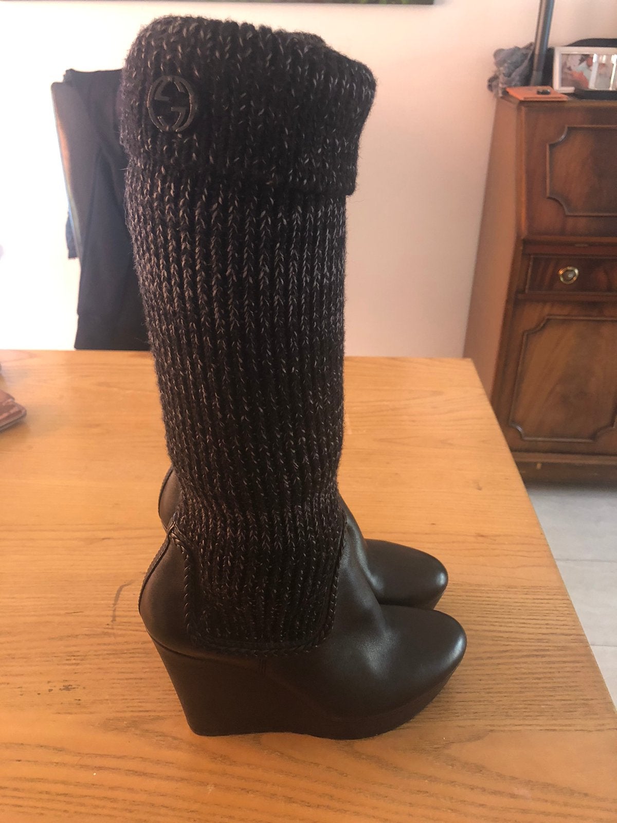 Zeer mooie Gucci laarzen mt 39,5, Ophalen, Zo goed als nieuw, Zwart, Hoge laarzen