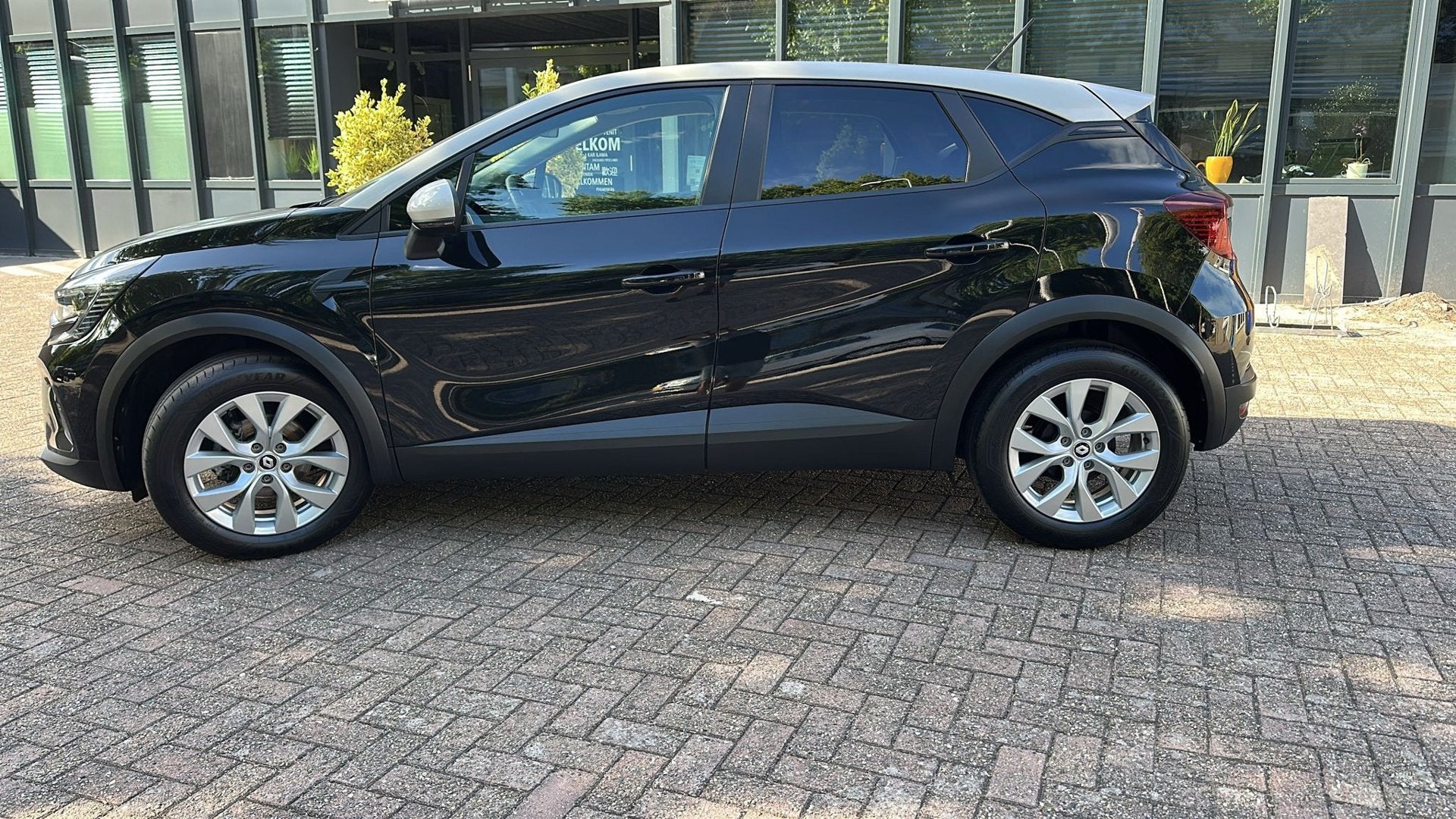 Renault CAPTUR 1.3 TCe 140 Hybride PDC Carplay voorruitverwa, Auto's, Voorwielaandrijving, 12 maanden, Gebruikt, Euro 6