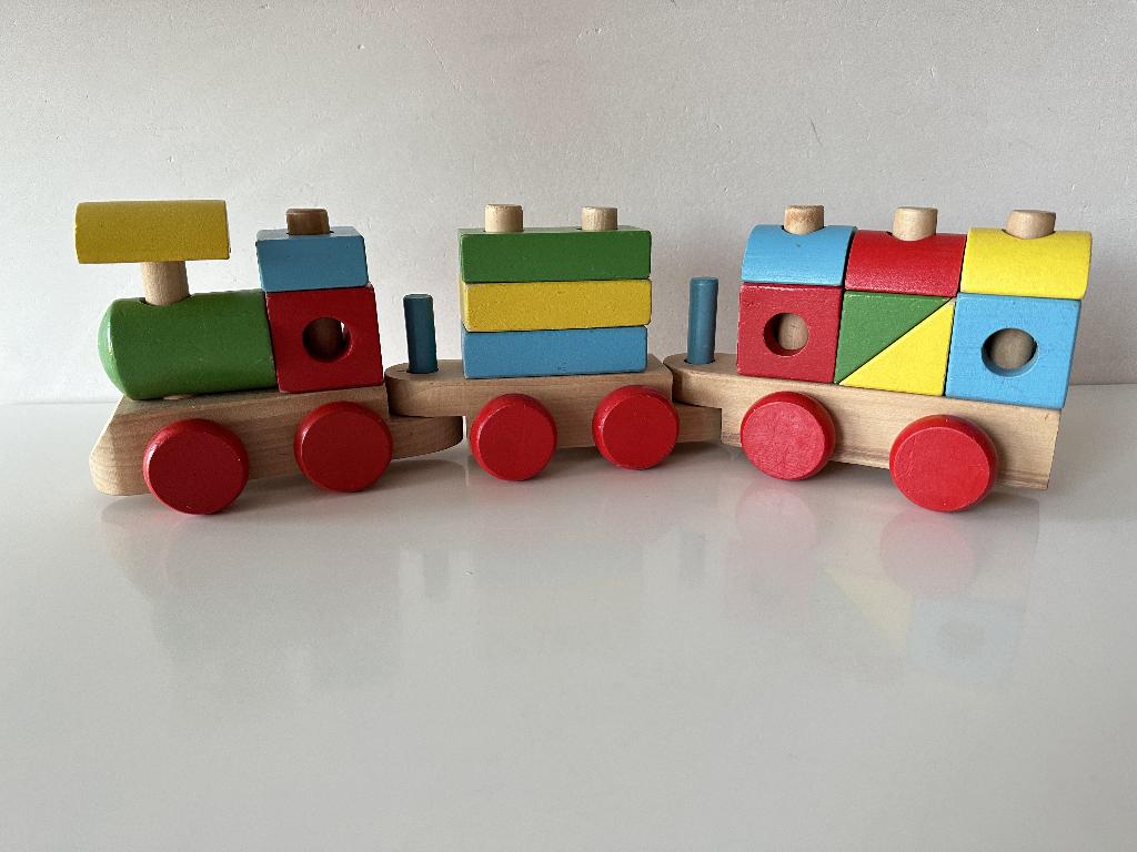 Trein hout, blokkentrein, stapelblokken 17 onderdelen / Hema, Kinderen en Baby's, Speelgoed | Houten speelgoed, Ophalen of Verzenden