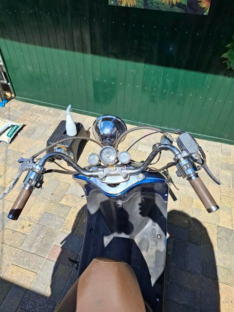 Fosti FT50QT Scooter uit 2013 - Nieuwe carburateur, Fietsen en Brommers, Ophalen, Gebruikt, Overige merken