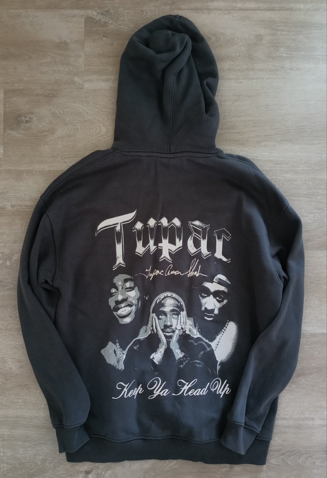 Pull&Bear Tupac Hoodie Maat M, Maat 48/50 (M), Zwart, Ophalen of Verzenden, Zo goed als nieuw