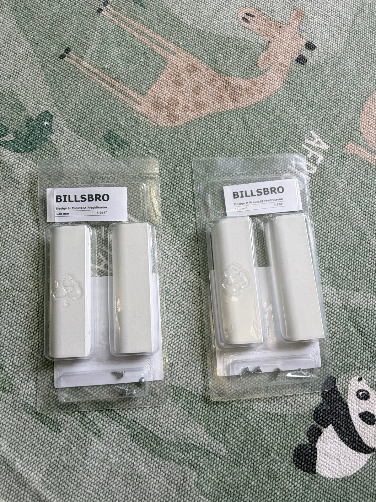 2x IKEA BILLSBRO handgrepen wit 120 mm, Ophalen of Verzenden, Nieuw