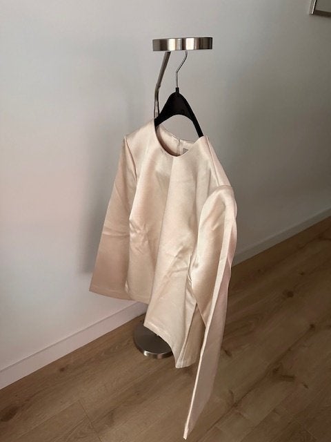 Crème (zijde)glanskleurige feestelijke Blouson Maat 40 - H&M, Kleding | Dames, Maat 38/40 (M), H&M, Beige, Ophalen of Verzenden
