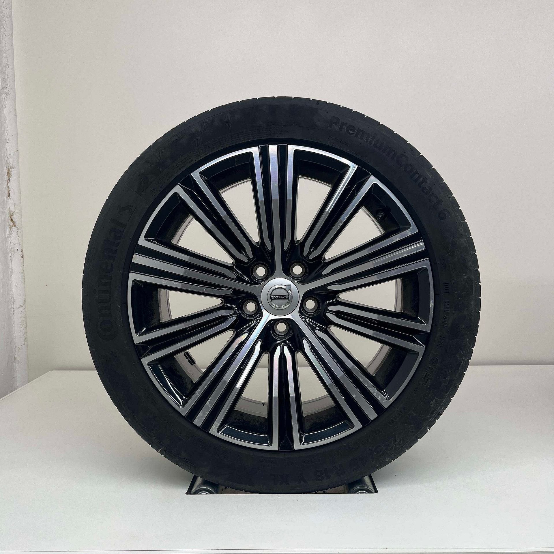 Volvo V60 / S60 - 18 inch - zomerbanden, Auto-onderdelen, Banden en Velgen, 18 inch, Gebruikt, Banden en Velgen, Ophalen of Verzenden
