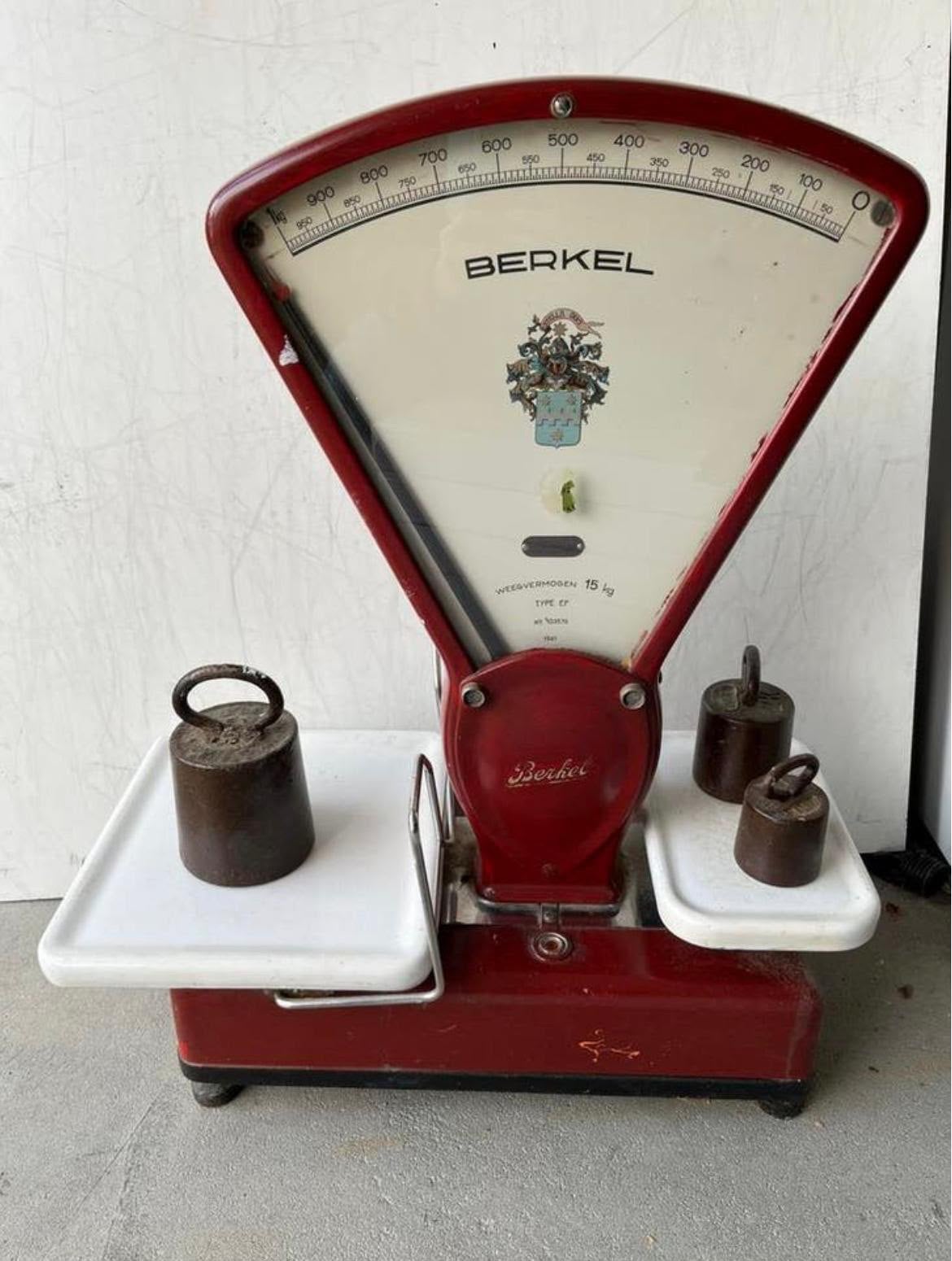 Antieke Berkel weegschaal uit 1941, Witgoed en Apparatuur, Ophalen, Winkelweegschaal, Analoog, 500 gram of grover