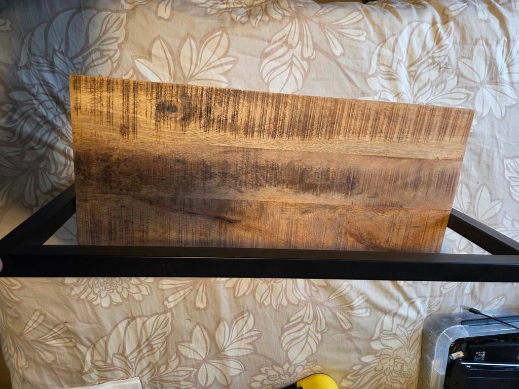 Wandplank van mangohout met zwart metalen frame, Ophalen of Verzenden, Zo goed als nieuw