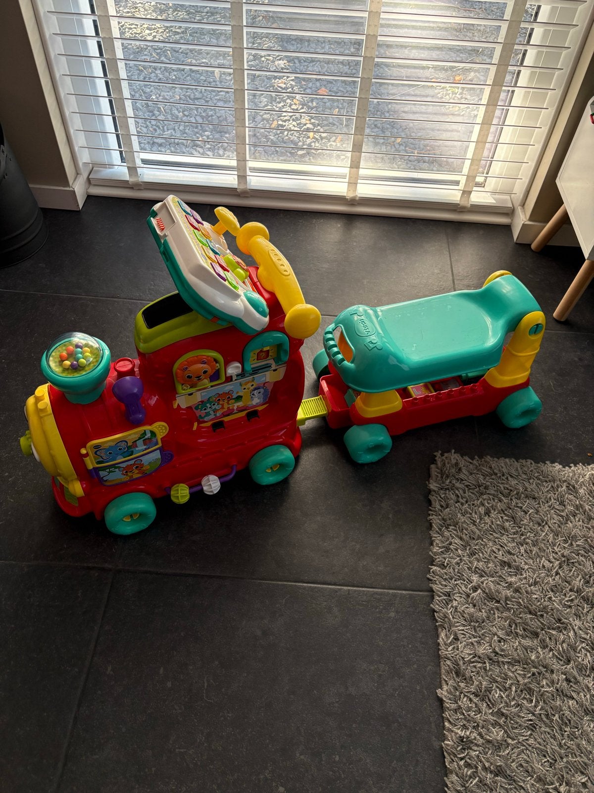 Vtech Lettertrein - Rij & Leer Letterlocomotief, Kinderen en Baby's, Ophalen, Zo goed als nieuw, 6 maanden tot 2 jaar