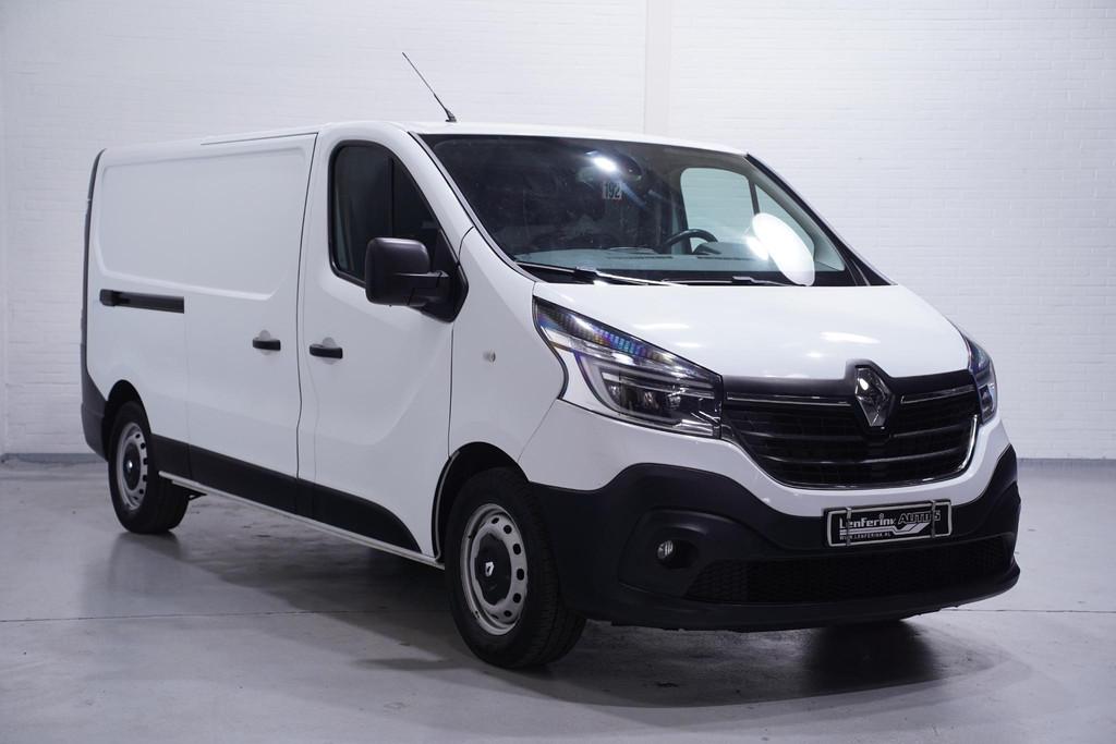 Renault Trafic 2.0 DCi 120 pk L2H1 Airco, Camera Laadruimte, Auto's, Voorwielaandrijving, Stof, Gebruikt, 2000 kg