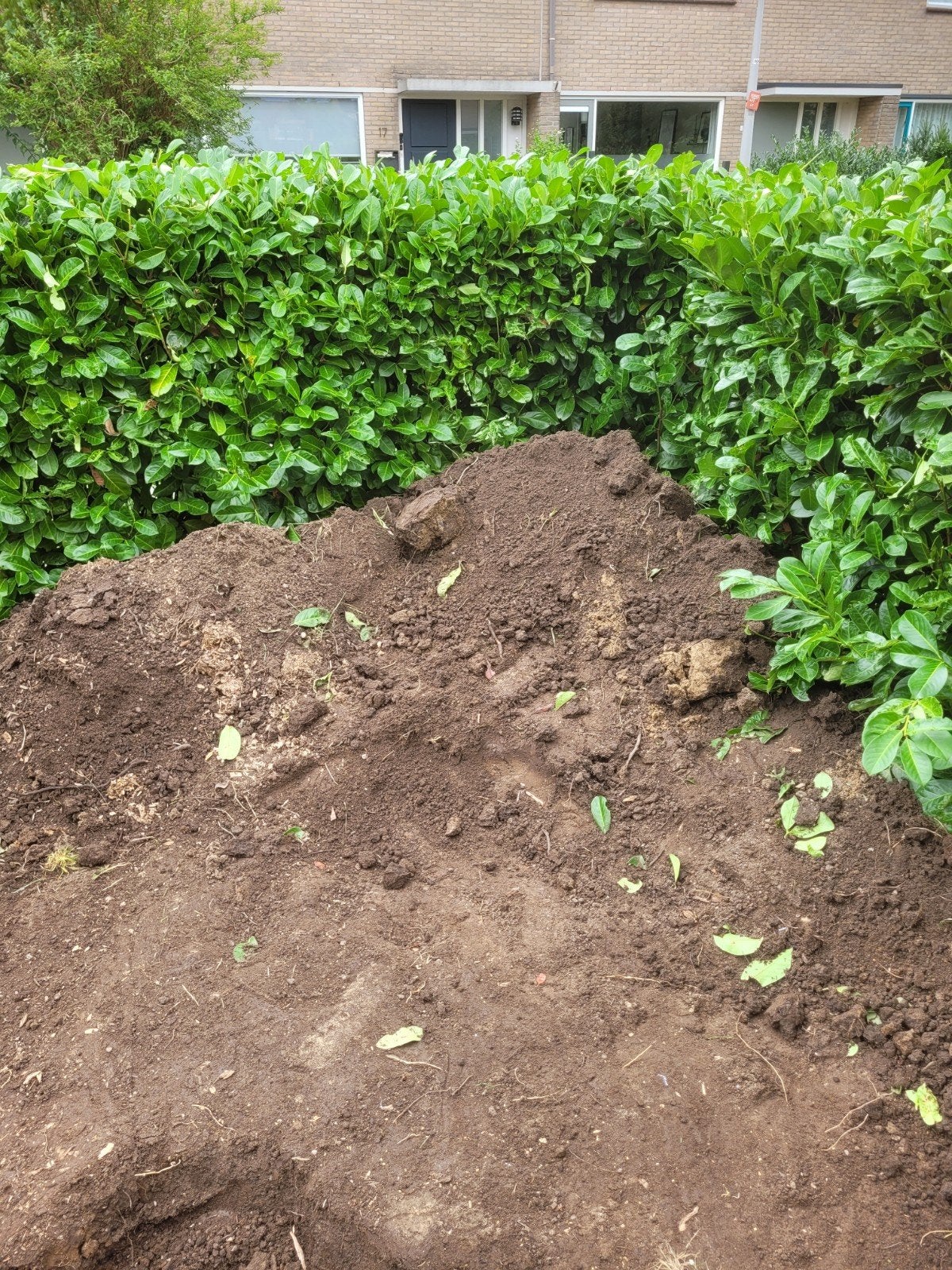 Gratis af te halen: schone grond, Ophalen, Gebruikt, Ophoogzand