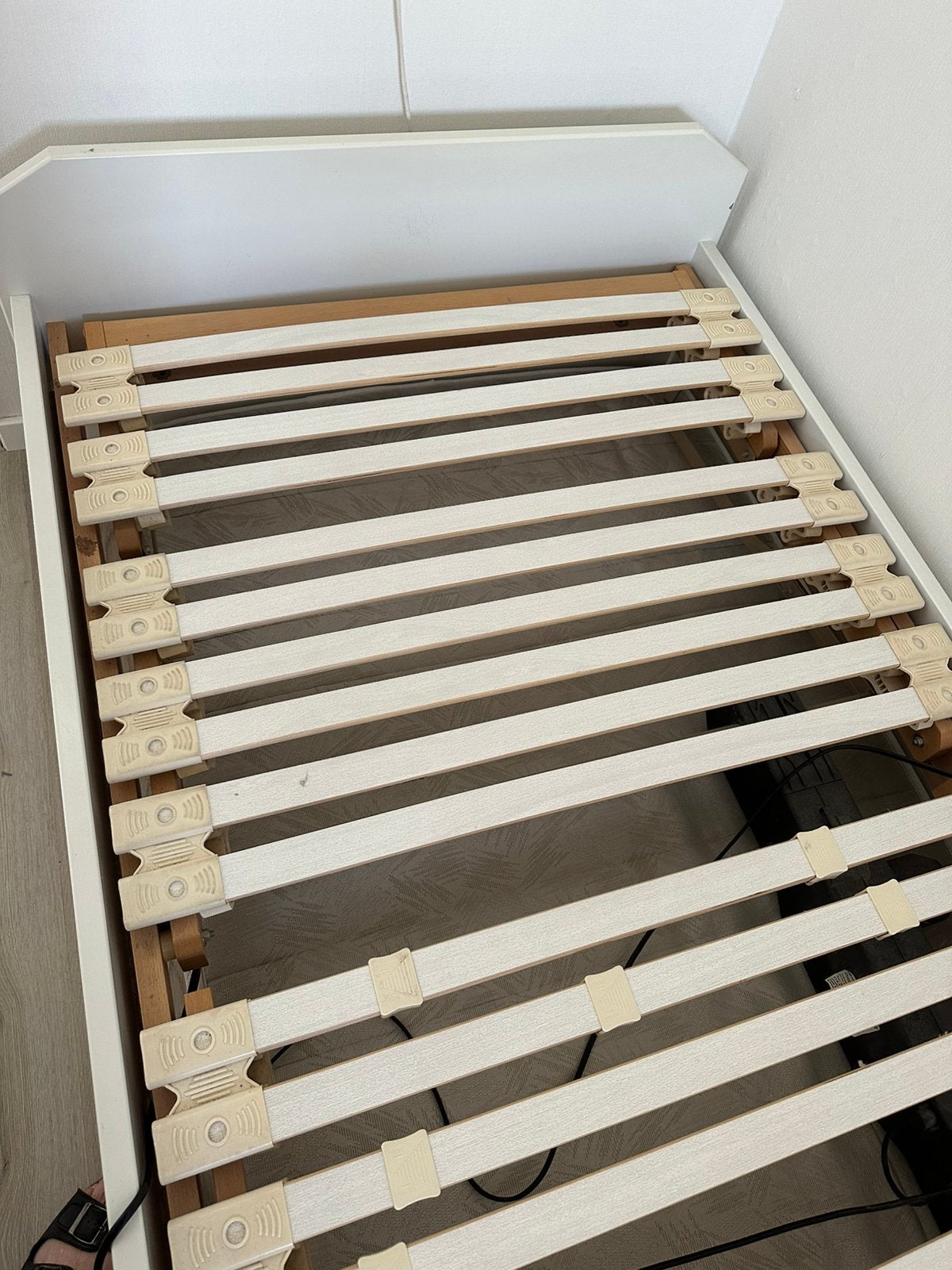 Eenpersoonsbed wit., Ophalen, Gebruikt, 90 cm, Eenpersoons
