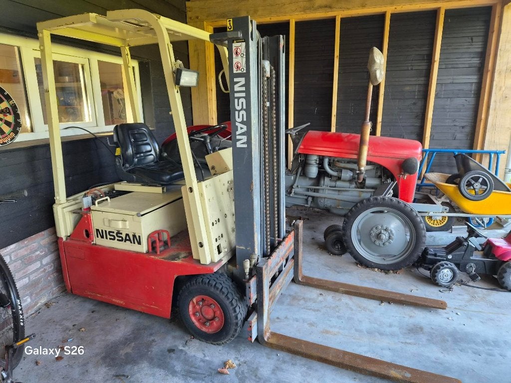 nissan sunny heftruck, Ophalen