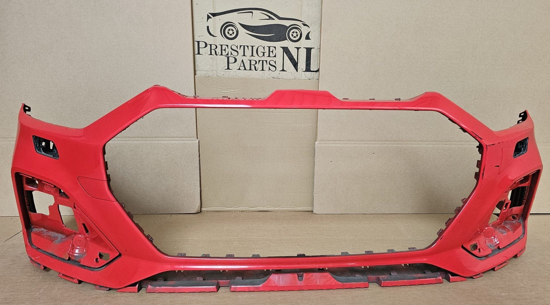 Voorbumper Audi A1 82A CITY CARVER 82A807437K ALLSTREET KLS, Gebruikt, -, Voor, Bumper