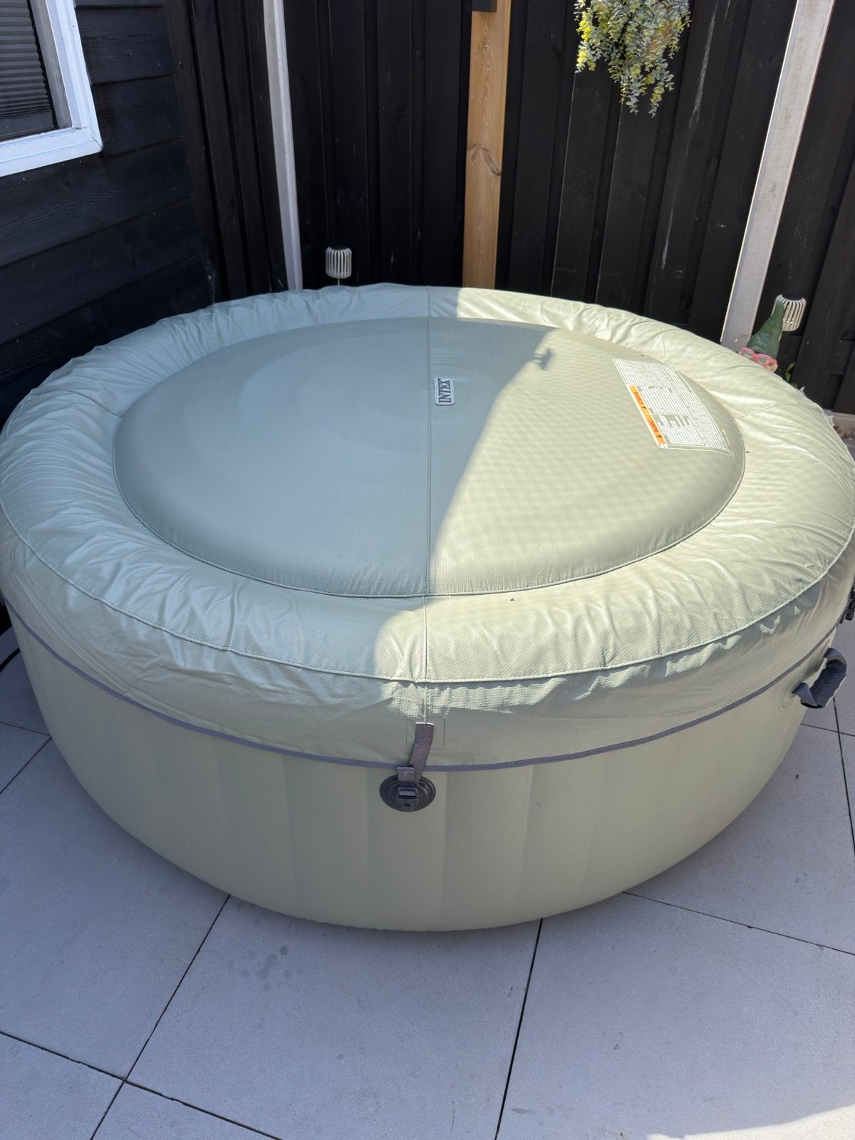 Intex PureSpa Bubble Opblaasbare Spa - Zo goed als nieuw, Ophalen, Zo goed als nieuw, Afdekzeil, Opblaasbaar