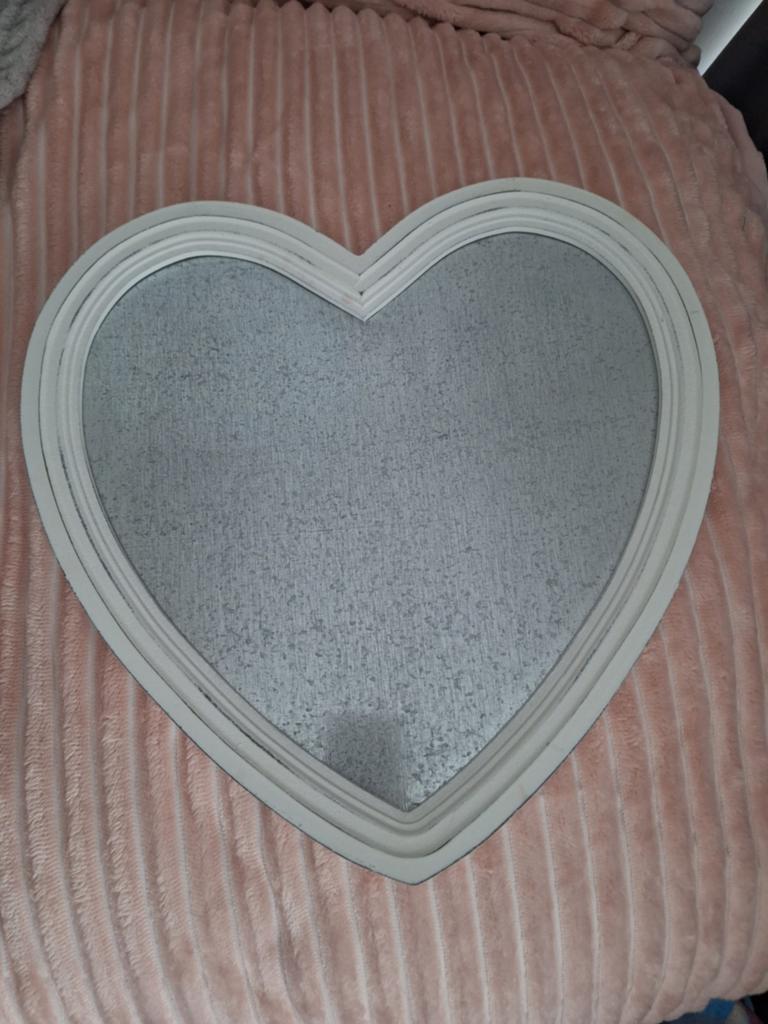 Hartvorming magneetbord, Ophalen of Verzenden, Zo goed als nieuw, Overige vormen, Hout