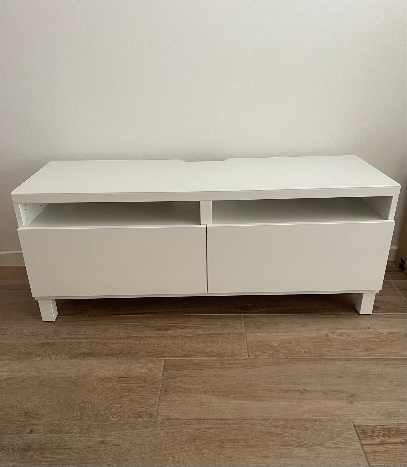 IKEA Besta TV meubel met glasplaat en twee lades - wit, Ophalen, Gebruikt, 100 tot 150 cm, Minder dan 100 cm