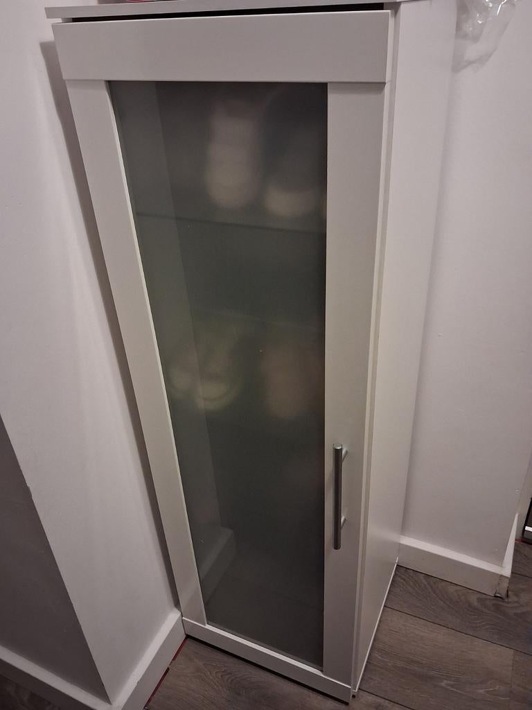 Witte kast met glazen deur - zo goed als nieuw, Ophalen, Zo goed als nieuw, Modern