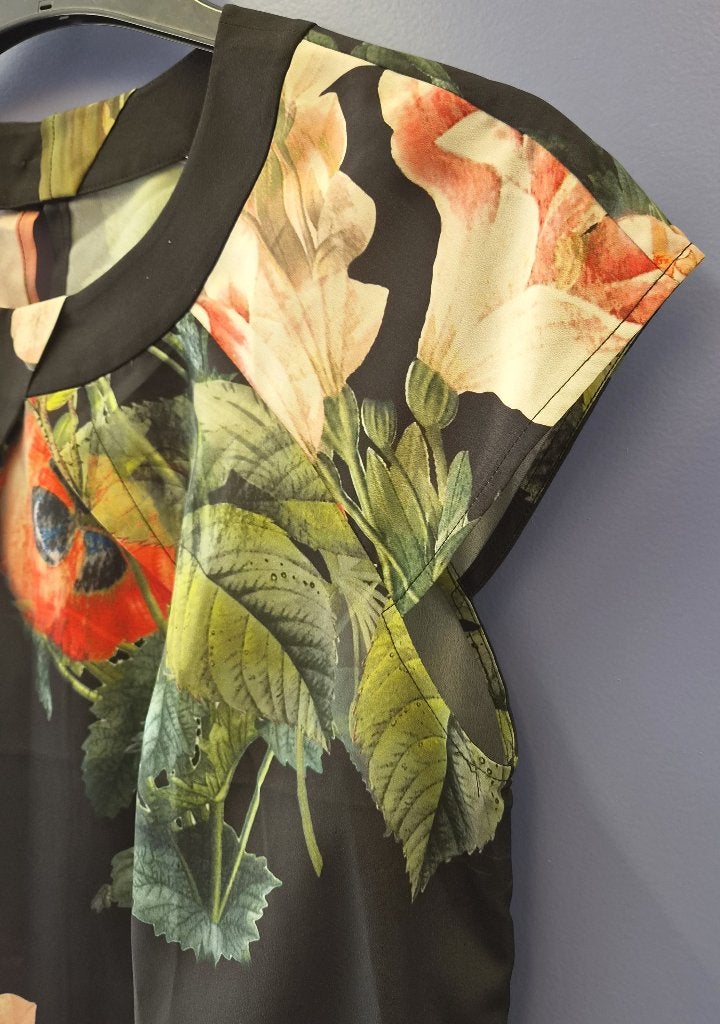 Ted Baker London blouse bloemenprint | Mt 3 (M) | zgan 51886, Maat 38/40 (M), Meerkleurig, Ophalen of Verzenden, Korte mouw