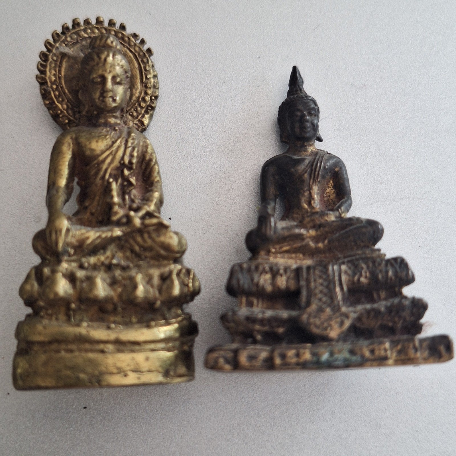 Miniatuur Boeddha koper messing beeldjes, Ophalen of Verzenden, Gebruikt, Metaal