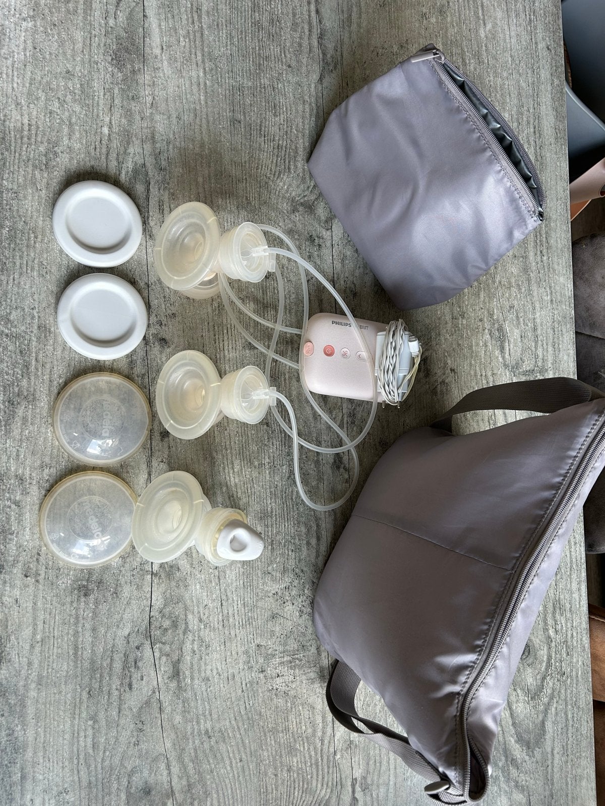 Philips Avent dubbele borstkolf met Medela accessoires, Ophalen of Verzenden, Gebruikt