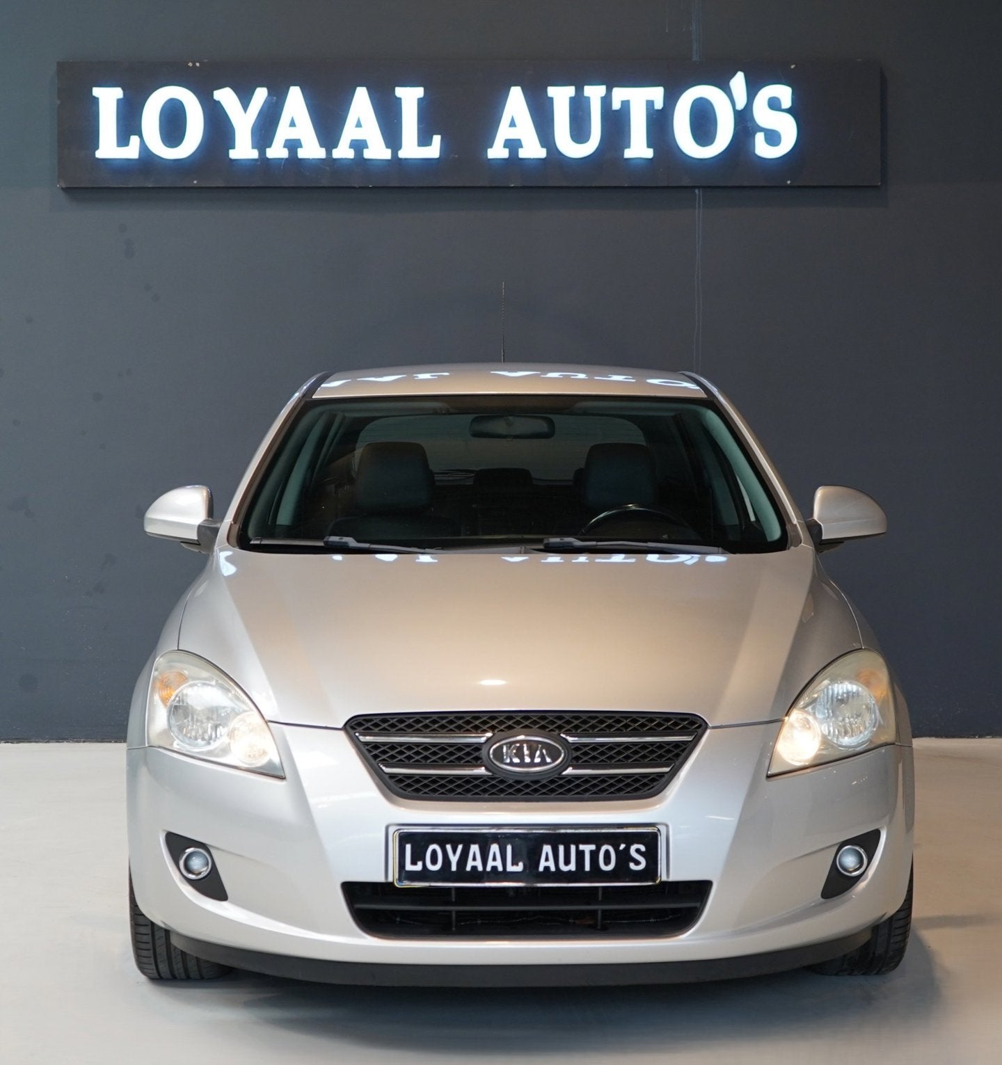 Kia Cee'd 1.4 X-ecutive |AIRCO | NAP | APK | ELEKT. RAMEN, Gebruikt, 4 cilinders, 1396 cc, Origineel Nederlands