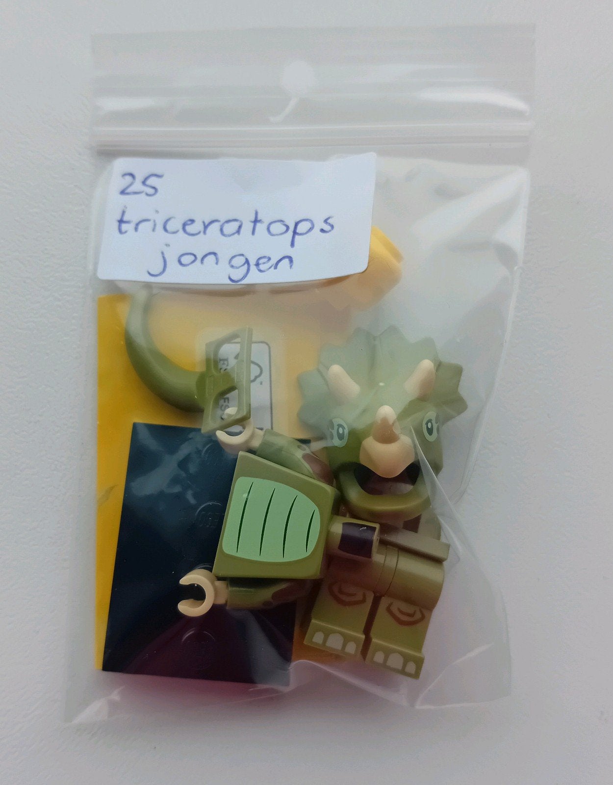 Lego minifiguur Triceratops jongen, nieuw, CMF 25, Lego, Nieuw, Ophalen of Verzenden, Minifiguur