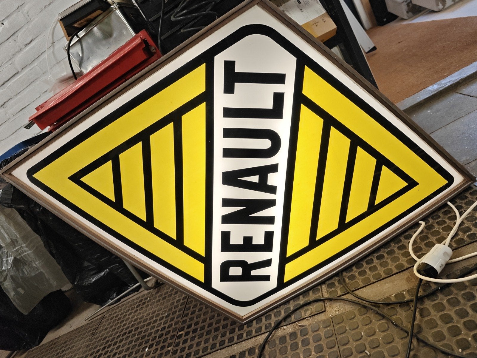 Vintage Renault Lichtbak Reclamebord, Ophalen