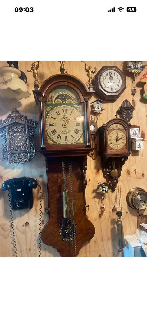 Antieke wortelnoten staart klok met wekker, Antiek en Kunst, Antiek | Klokken, Ophalen of Verzenden