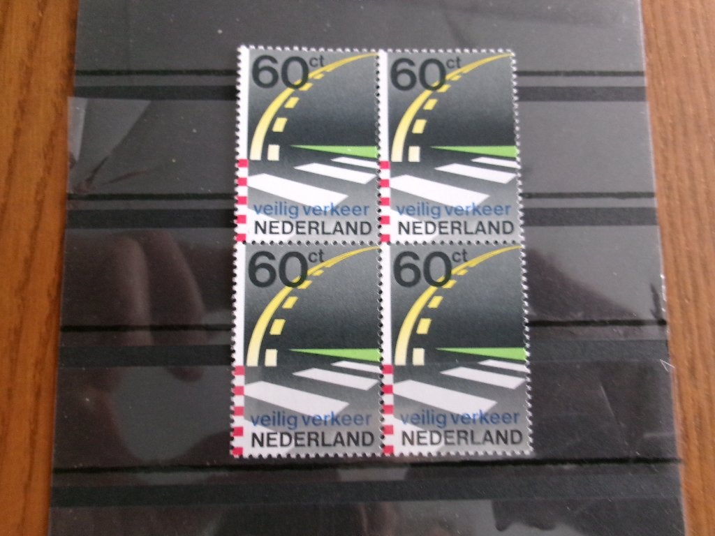 1982 - pf blok veilig verkeer (320f), Postzegels en Munten, Verzenden, Postfris
